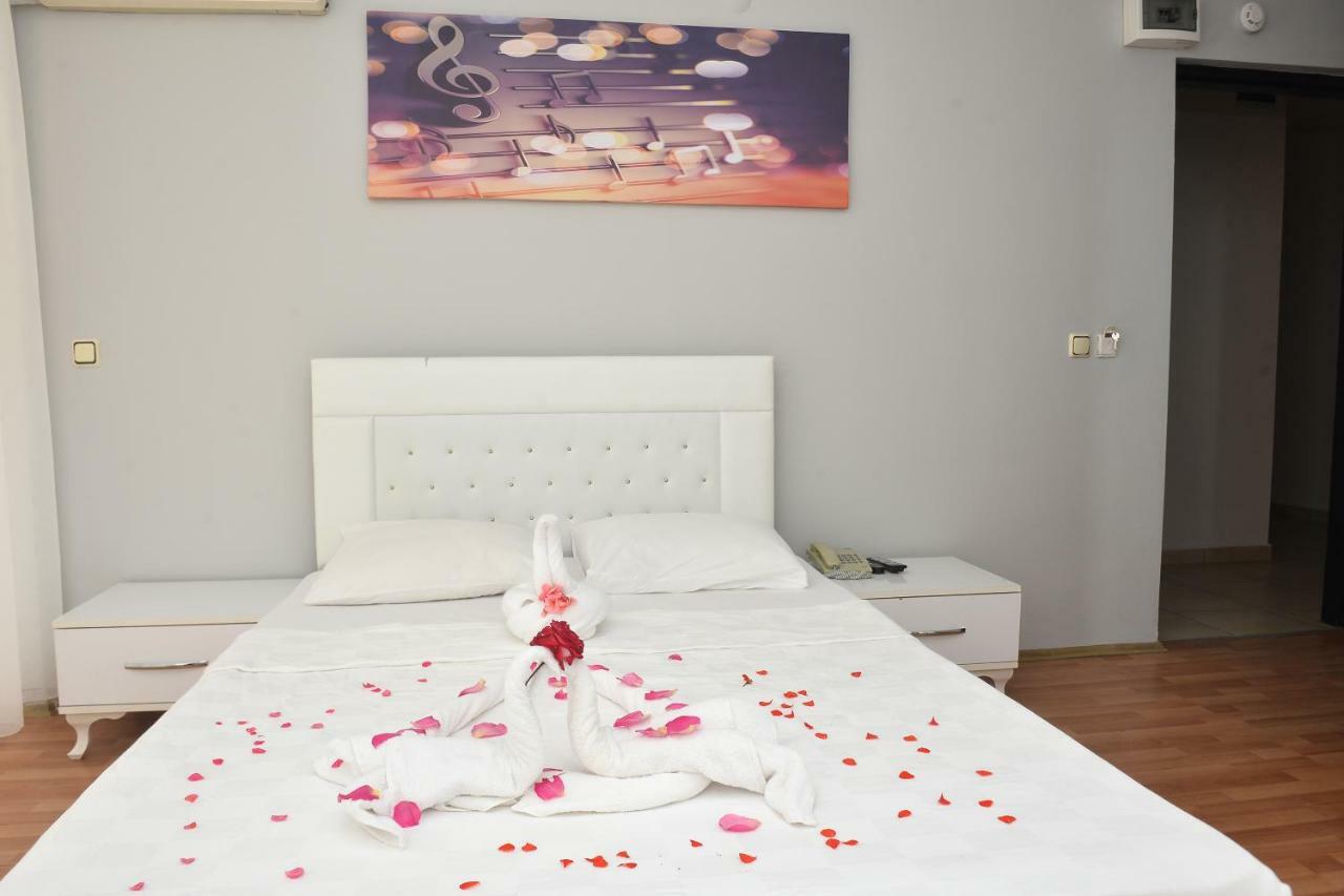 אלאניה Melody Hotel מראה חיצוני תמונה